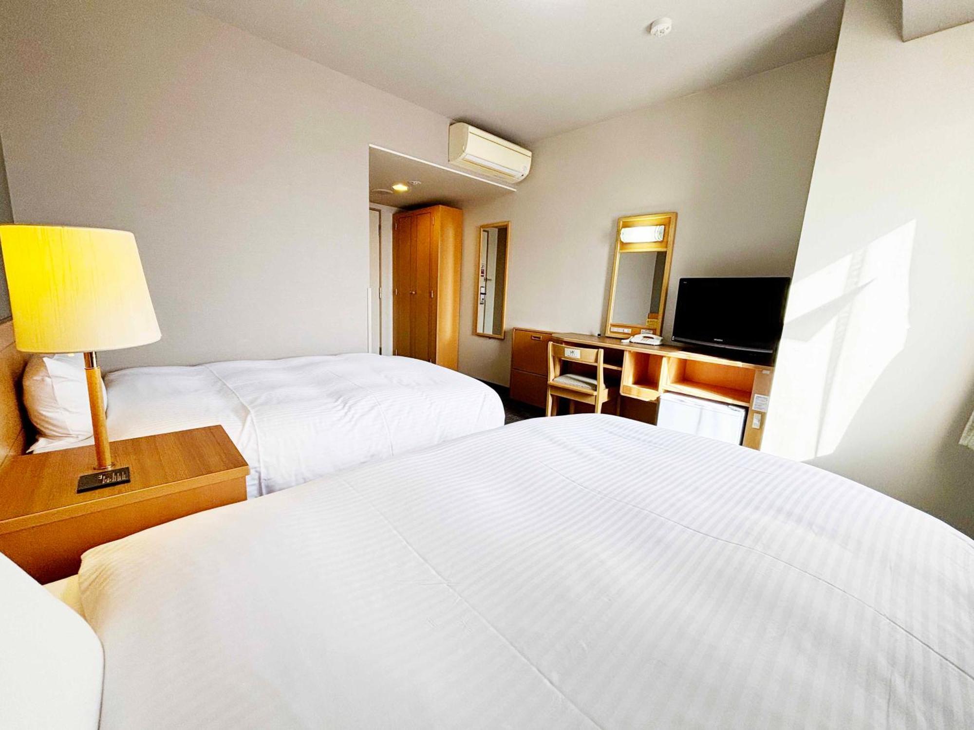 Route Inn Grantia Hanyu Spa Resort Kültér fotó